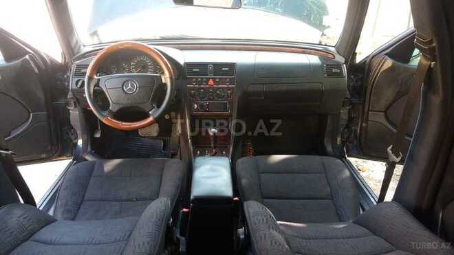 Mercedes C 200 1999, 260,000 km - 2.0 л - Gəncə