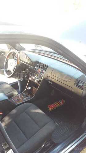 Mercedes C 200 1999, 260,000 km - 2.0 л - Gəncə
