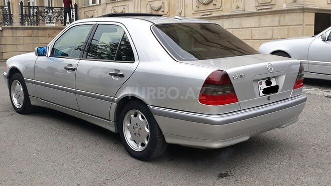 Mercedes C 230 2000, 186,000 km - 2.3 l - Bakı