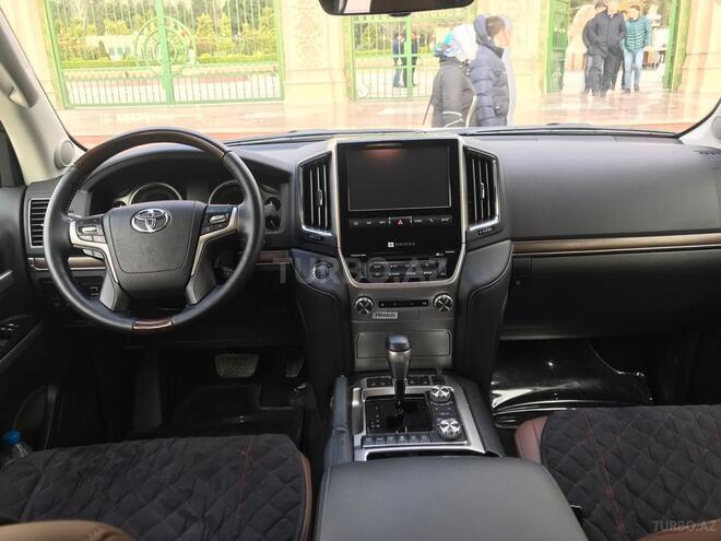 Toyota Land Cruiser 2017, 5,000 km - 4.5 л - Bakı