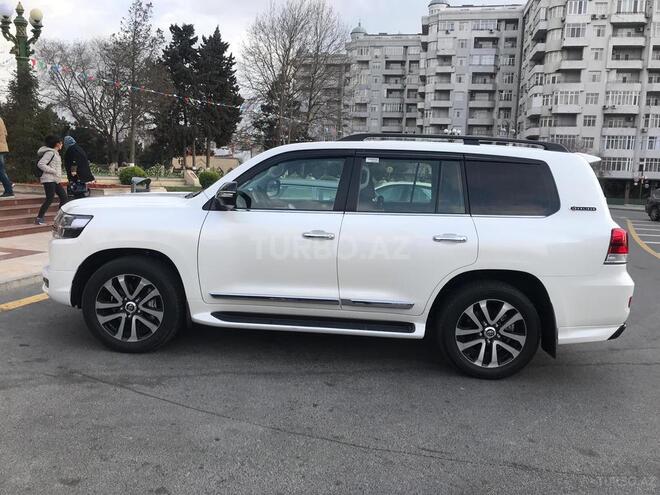 Toyota Land Cruiser 2017, 5,000 km - 4.5 л - Bakı