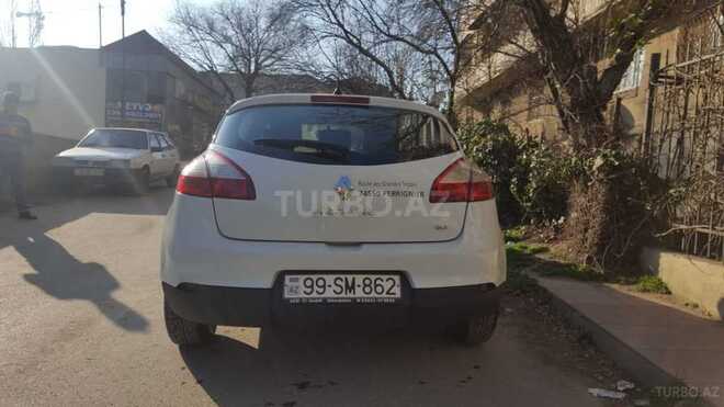 Renault Megane 2009, 240,000 km - 1.5 л - Bakı
