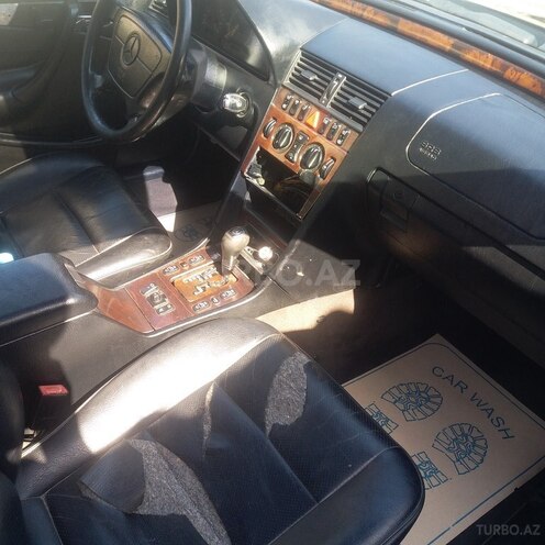 Mercedes C 230 1999, 163,000 km - 2.3 l - Bakı