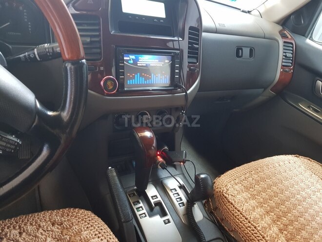 Mitsubishi Pajero 2003, 191,000 km - 3.0 l - Bakı