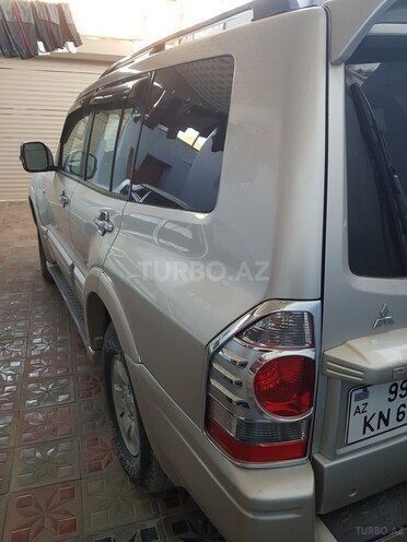 Mitsubishi Pajero 2003, 191,000 km - 3.0 l - Bakı