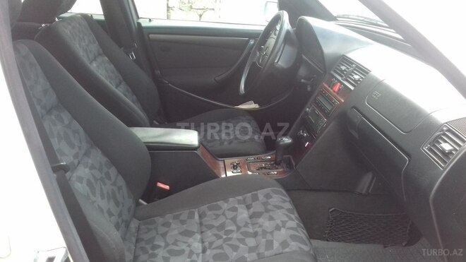 Mercedes C 200 1999, 158,800 km - 2.0 l - Biləsuvar