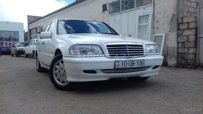 Mercedes C 200 1999, 158,800 km - 2.0 l - Biləsuvar