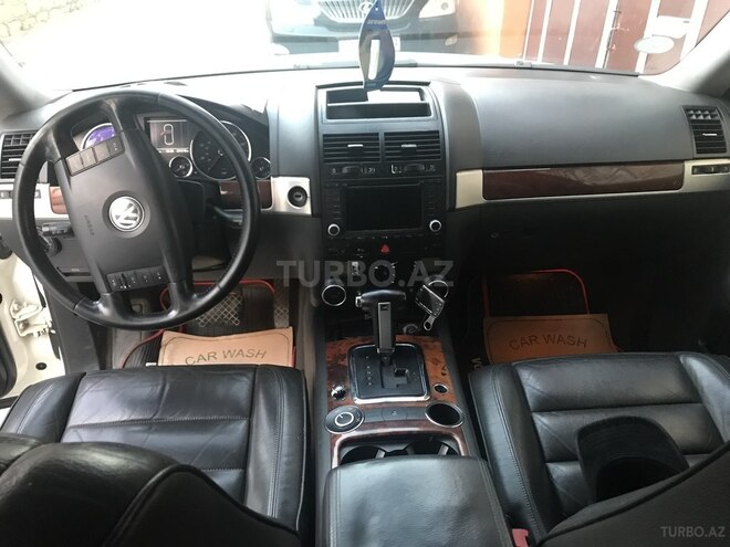 Volkswagen Touareg 2005, 294,246 km - 3.2 l - Bakı