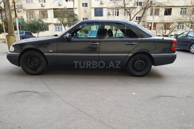 Mercedes C 200 1997, 385,000 km - 2.0 л - Bakı