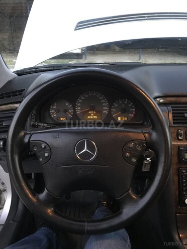 Mercedes E 320 2000, 427,000 km - 3.2 l - Bakı
