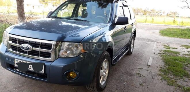 Ford Escape 2010, 128,300 km - 2.5 l - Sumqayıt