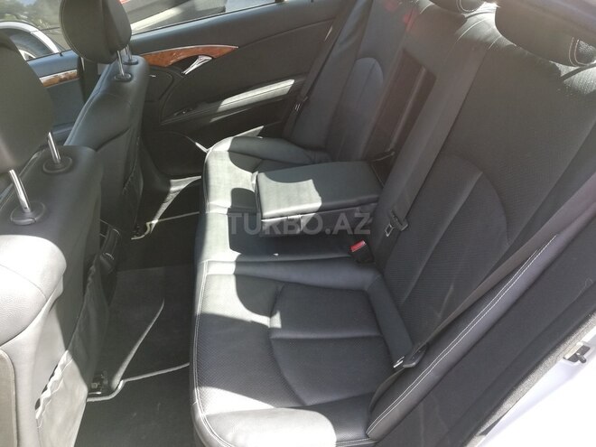 Mercedes E 280 2006, 298,000 km - 2.8 l - Bakı