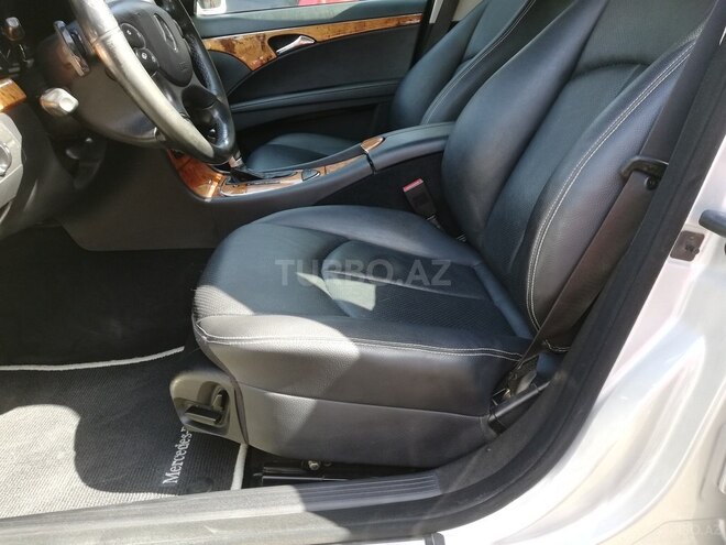 Mercedes E 280 2006, 298,000 km - 2.8 l - Bakı
