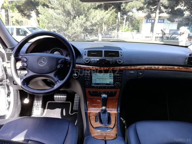Mercedes E 280 2006, 298,000 km - 2.8 l - Bakı
