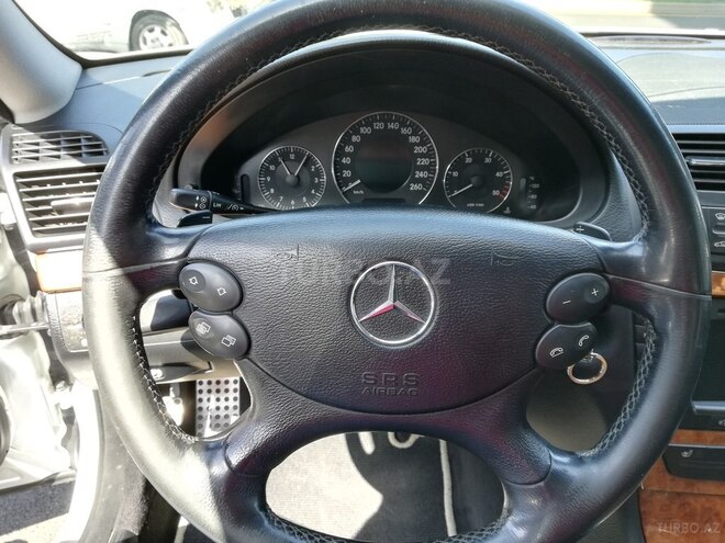 Mercedes E 280 2006, 298,000 km - 2.8 l - Bakı