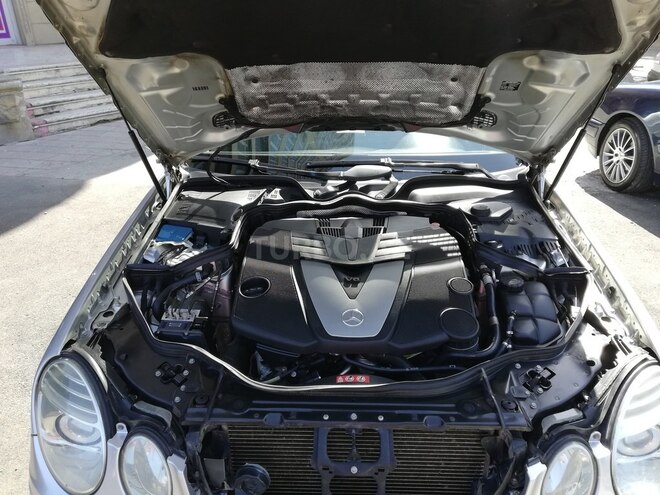 Mercedes E 280 2006, 298,000 km - 2.8 l - Bakı