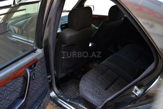 Mercedes C 250 1994, 618,000 km - 2.5 l - Bakı