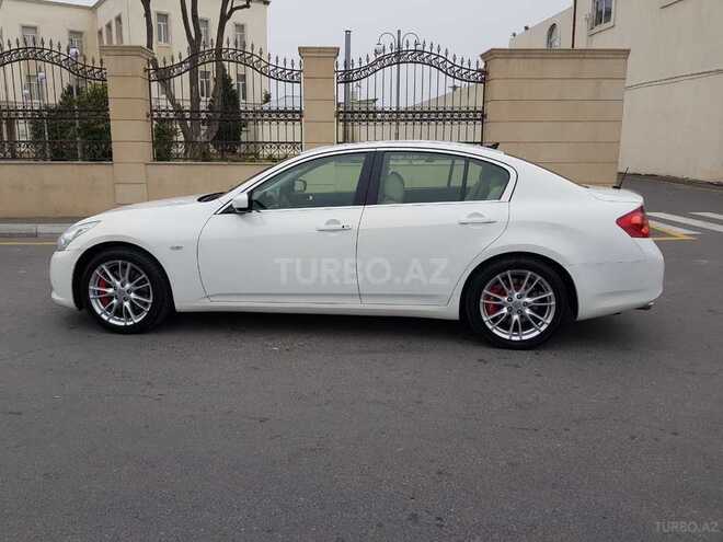 Infiniti  2013, 99,597 km - 3.7 l - Bakı