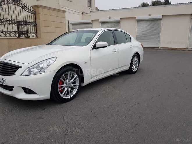 Infiniti  2013, 99,597 km - 3.7 l - Bakı