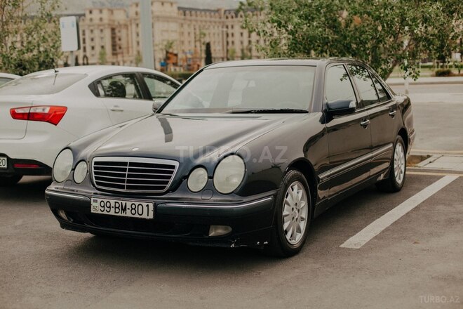 Mercedes E 200 1999, 380,000 km - 2.0 l - Bakı