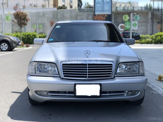 Mercedes C 240 1999, 152,200 km - 2.4 l - Bakı
