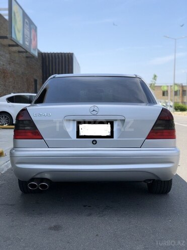 Mercedes C 240 1999, 152,200 km - 2.4 l - Bakı