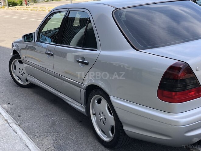 Mercedes C 240 1999, 152,200 km - 2.4 l - Bakı