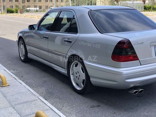 Mercedes C 240 1999, 152,200 km - 2.4 l - Bakı