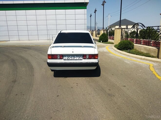 Mercedes 190 1992, 358,000 km - 2.0 l - Göygöl