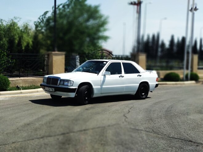 Mercedes 190 1992, 358,000 km - 2.0 l - Göygöl
