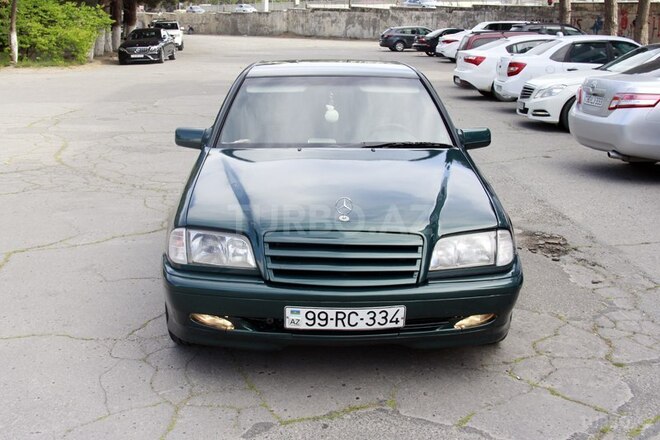 Mercedes C 200 1998, 282,090 km - 2.0 l - Bakı
