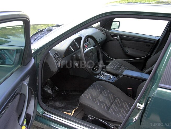 Mercedes C 200 1998, 282,090 km - 2.0 l - Bakı