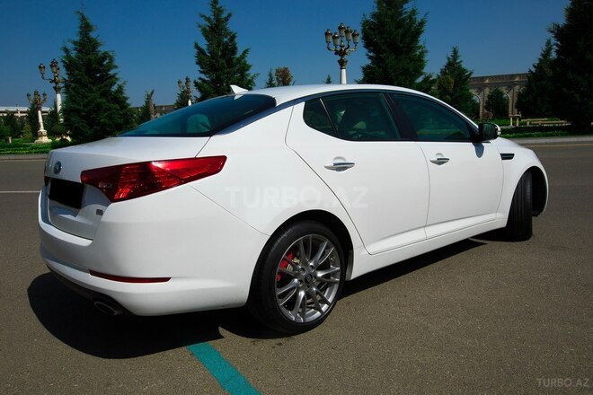 Kia Optima 2013, 59,800 km - 2.4 l - Şəmkir