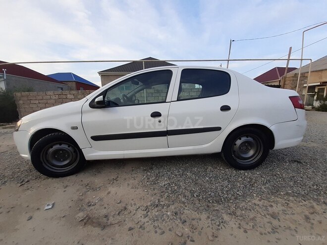Iran Khodro Runna 2013, 185,000 km - 1.6 l - Bakı