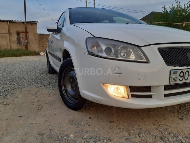 Iran Khodro Runna 2013, 185,000 km - 1.6 l - Bakı