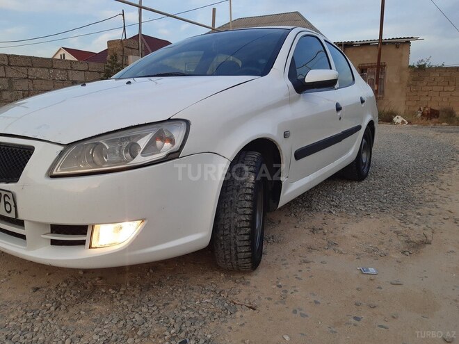 Iran Khodro Runna 2013, 185,000 km - 1.6 l - Bakı