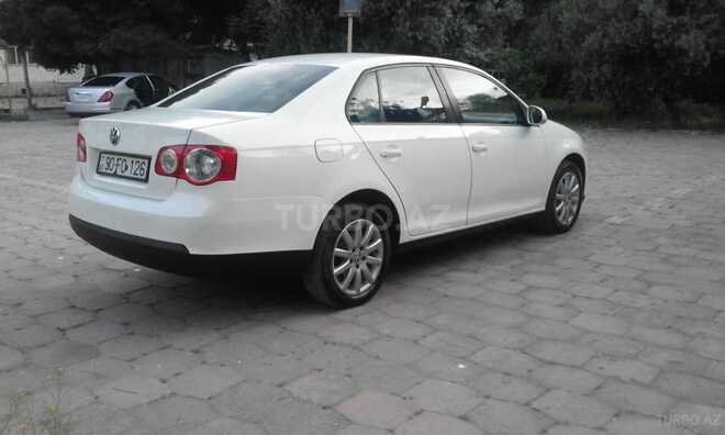 Volkswagen Jetta 2009, 157,000 km - 1.6 л - Bakı
