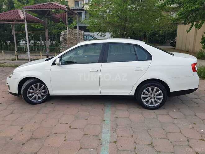 Volkswagen Jetta 2009, 157,000 km - 1.6 л - Bakı