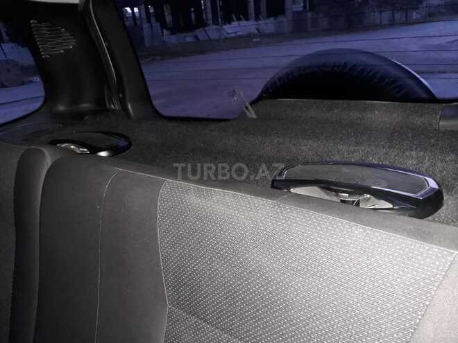 Chevrolet Niva 2014, 117,000 km - 1.7 l - Samux