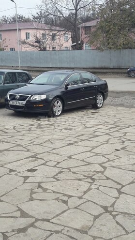 Volkswagen Passat 2008, 190,000 km - 0.3 l - Qazax