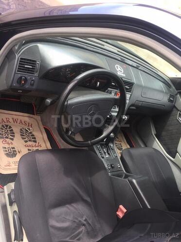 Mercedes C 180 1995, 220,000 km - 1.8 l - Bakı