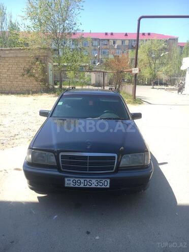 Mercedes C 220 1998, 240,000 km - 2.2 л - Sumqayıt