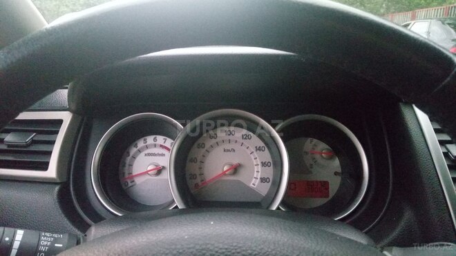 Nissan Tiida 2011, 60,000 km - 1.5 l - Bakı