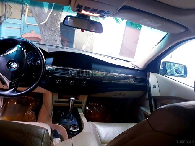 BMW 530 2004, 267,000 km - 3.0 l - Bakı