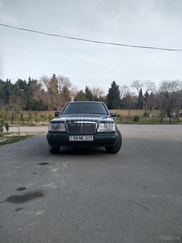 Mercedes E 280 1995, 445,000 km - 2.8 л - Sumqayıt