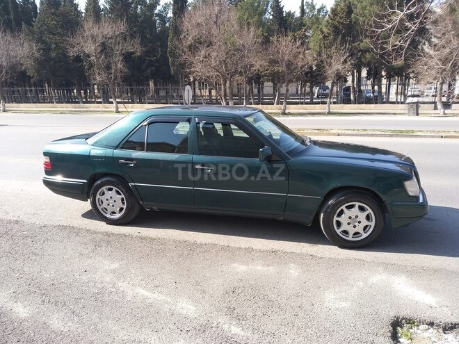 Mercedes E 280 1995, 445,000 km - 2.8 л - Sumqayıt