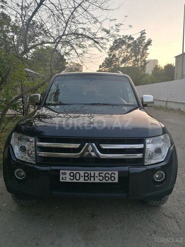 Mitsubishi Pajero 2007, 193,000 km - 3.0 l - Bakı