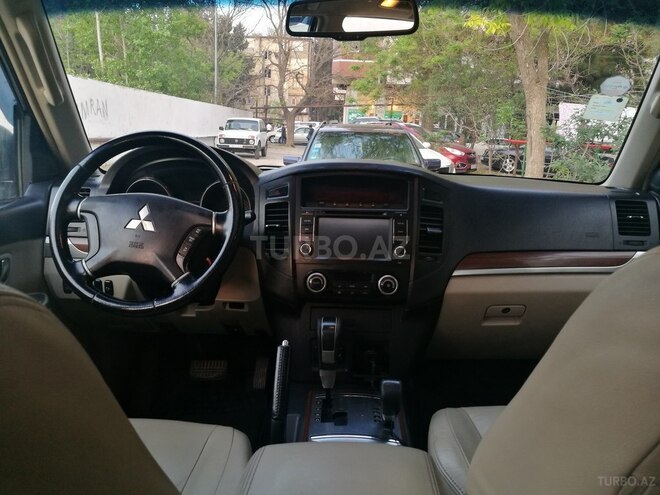 Mitsubishi Pajero 2007, 193,000 km - 3.0 l - Bakı