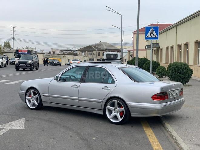 Mercedes E 280 2000, 395,487 km - 2.8 л - Bakı