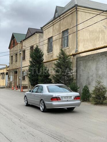 Mercedes E 280 2000, 395,487 km - 2.8 л - Bakı